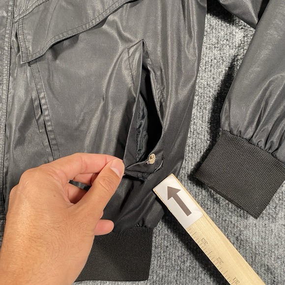 Black Jacket - Picture 2 of 11